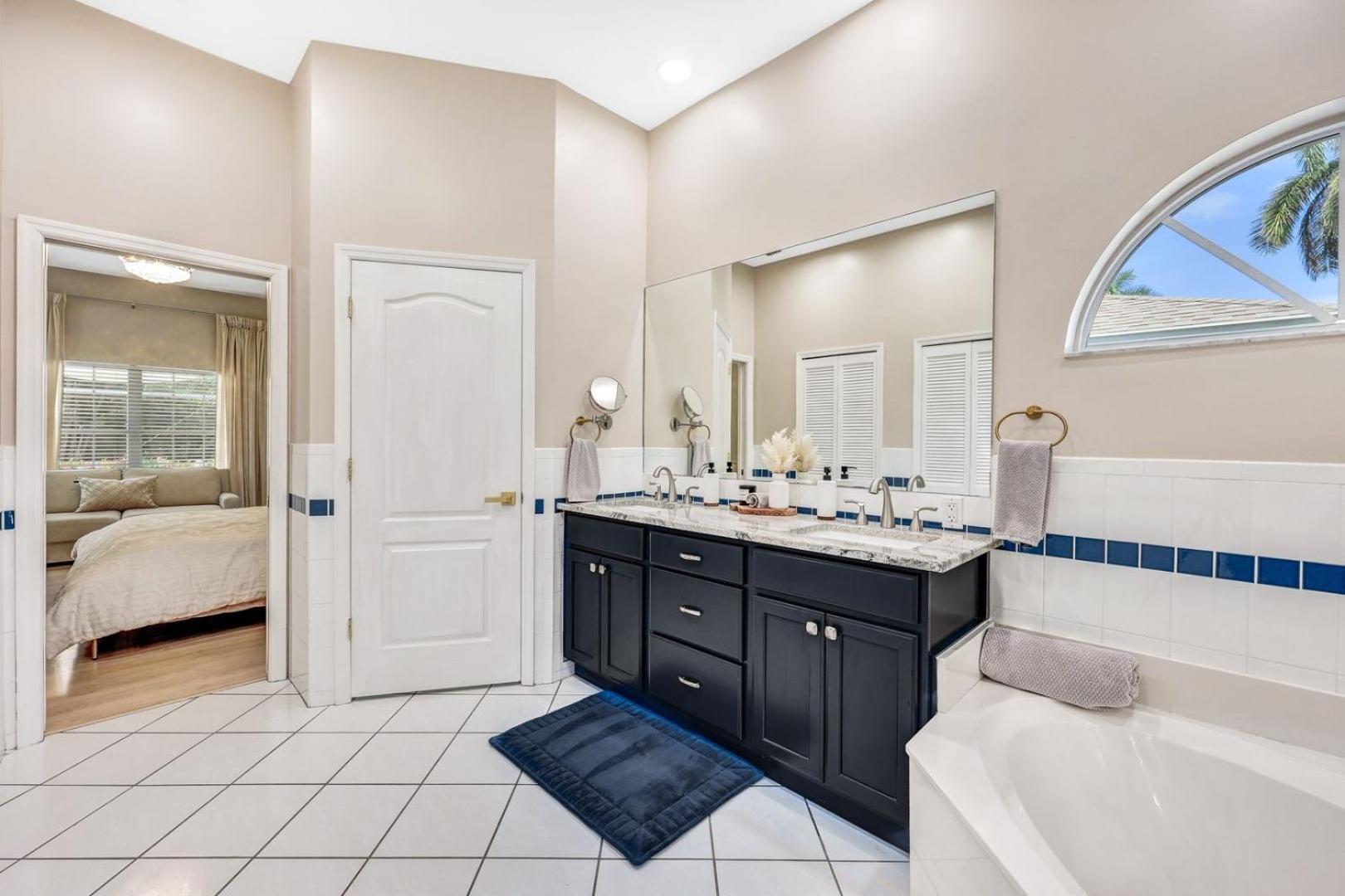 Lux Family 3 Bedroom With Pool Villa Walk To Beach And Mercato North North Naples 외부 사진