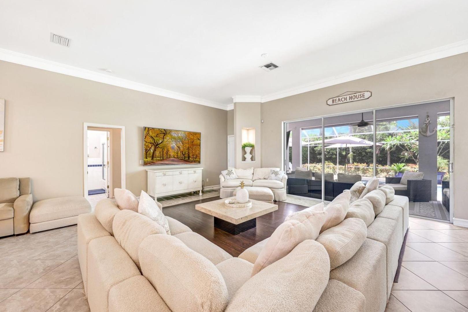 Lux Family 3 Bedroom With Pool Villa Walk To Beach And Mercato North North Naples 외부 사진