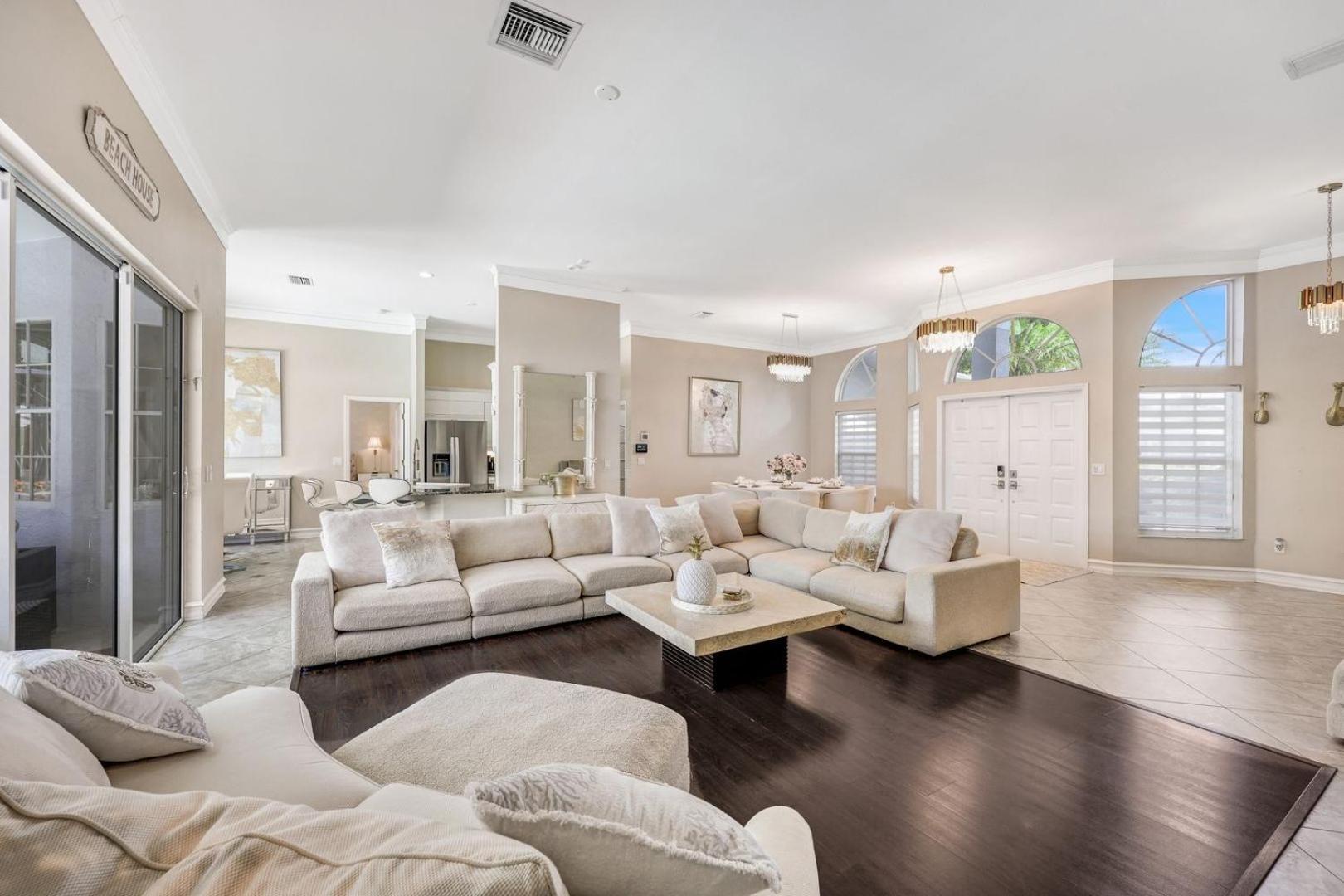 Lux Family 3 Bedroom With Pool Villa Walk To Beach And Mercato North North Naples 외부 사진